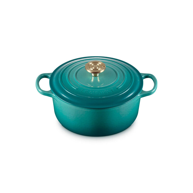 Le Creuset Signature Cast Iron Round Casserole 24cm image number 8